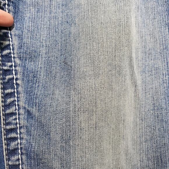 Request Jeans | Distressed Worked-In Flap Back Pocket Relaxed Straight Leg Jeans - Picture 11 of 11